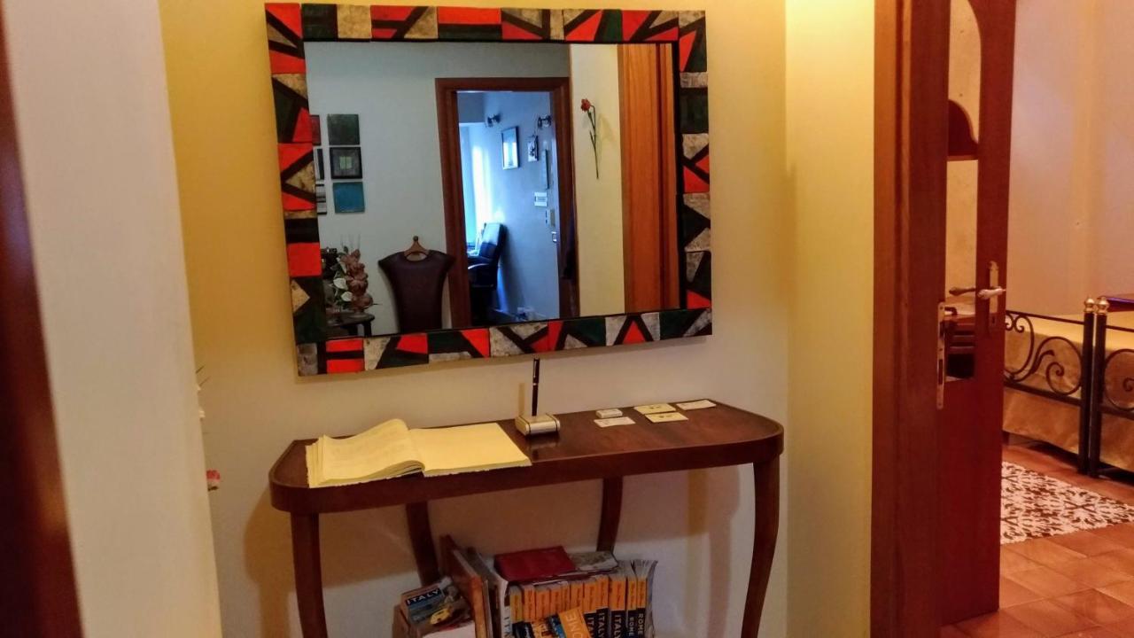 Nicolas Inn Рим Экстерьер фото
