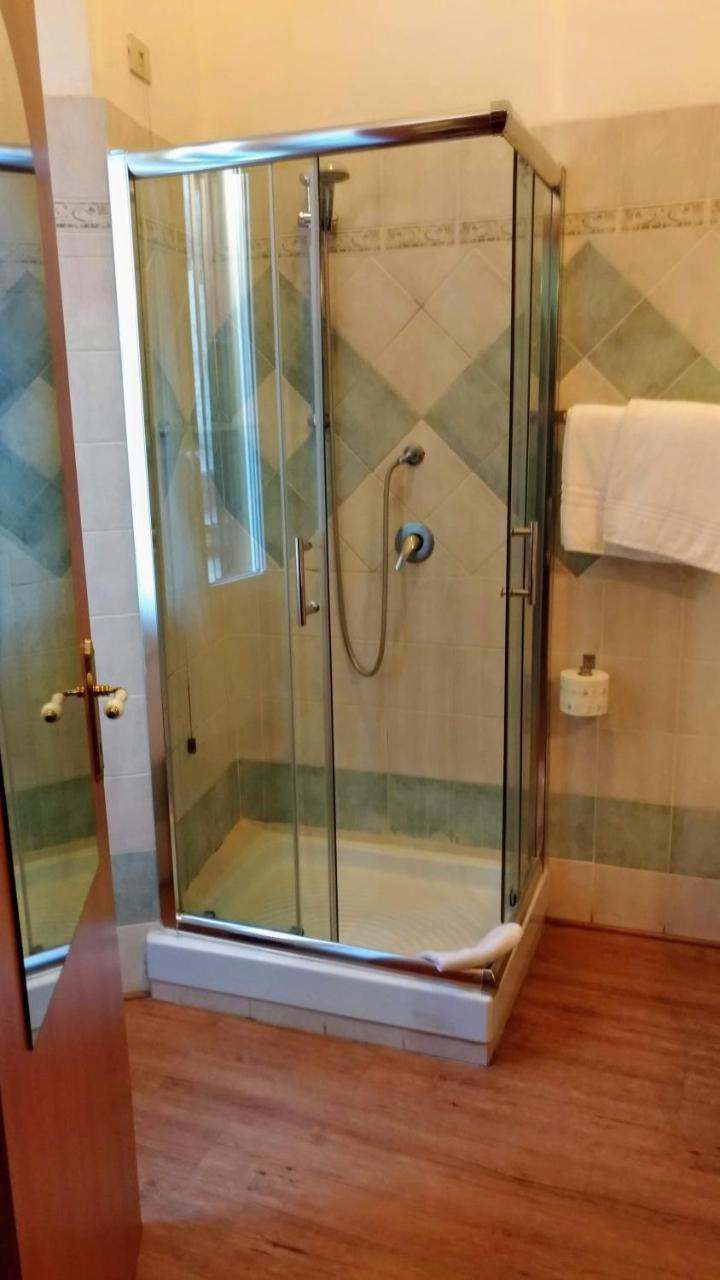 Nicolas Inn Рим Экстерьер фото